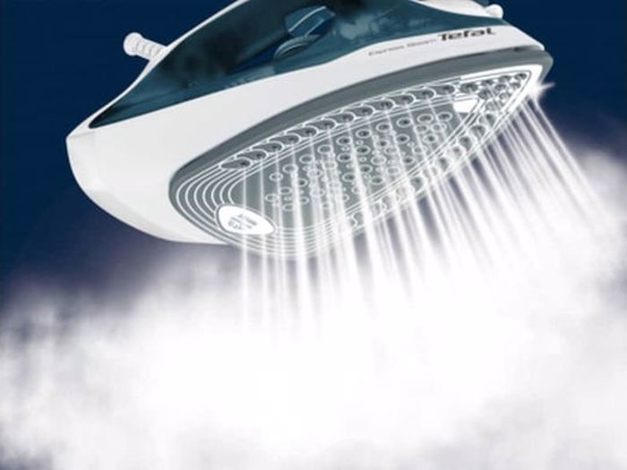 Sidero Atmou Tefal Express Steam FV2839 2400 Watt